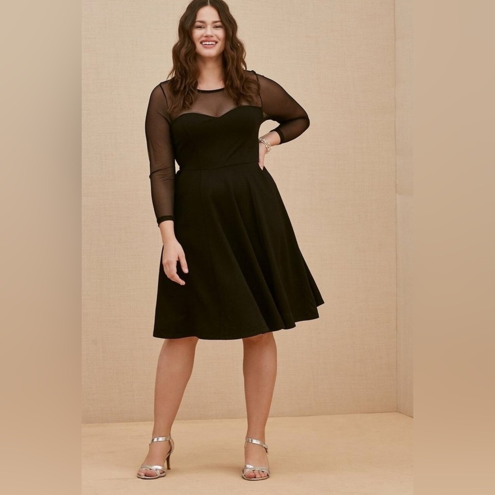 23” ptp sweetheart neck line cheer mesh detailing on sleeves and neck
